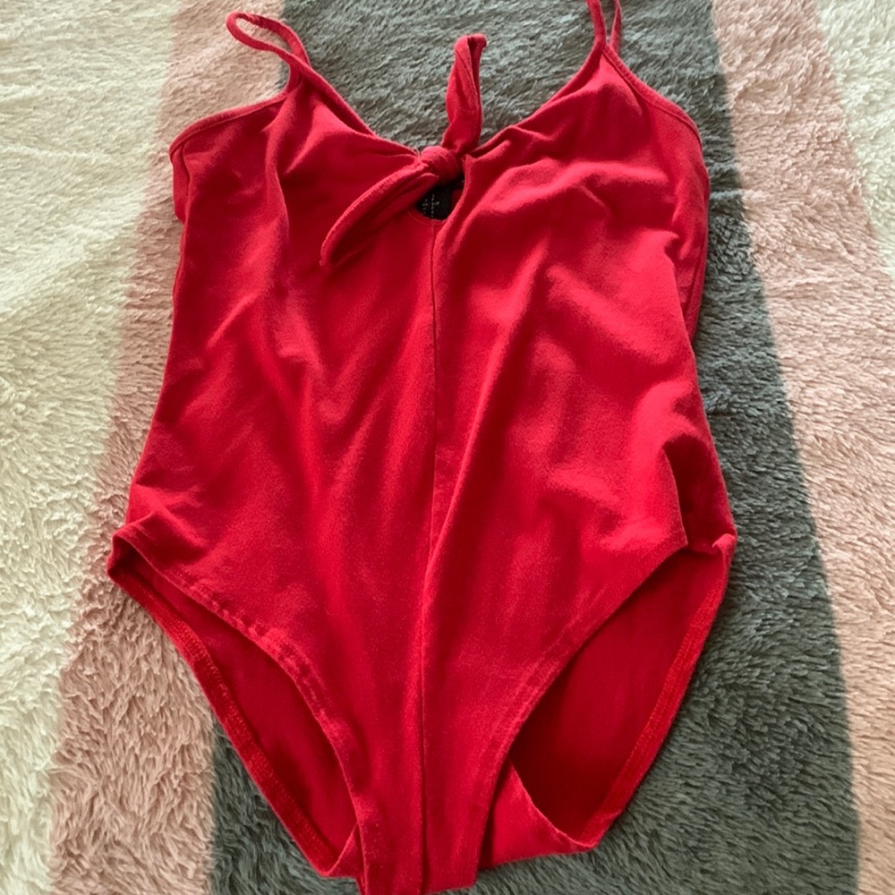 Red bodysuit 💋♥️❤️🌹